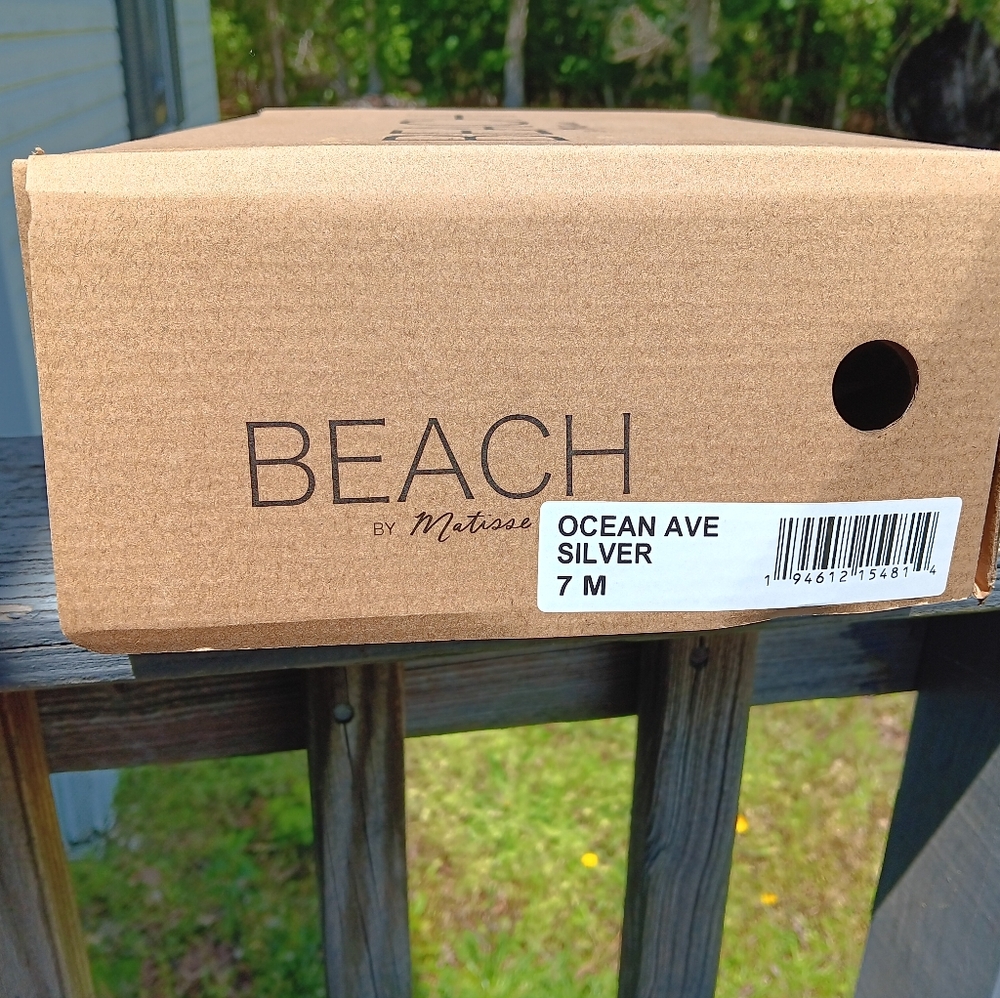 Beach by Matisse Silver Shoes
